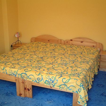 Kisecset-Vendeghaz Hotel ภายนอก รูปภาพ